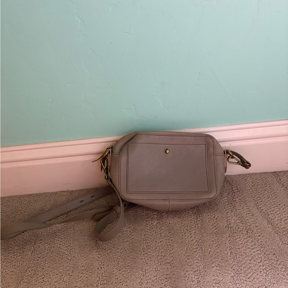 Madewell Gray Crossbody Bag!